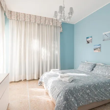 Delle Ondine Beach Apartment Anzio